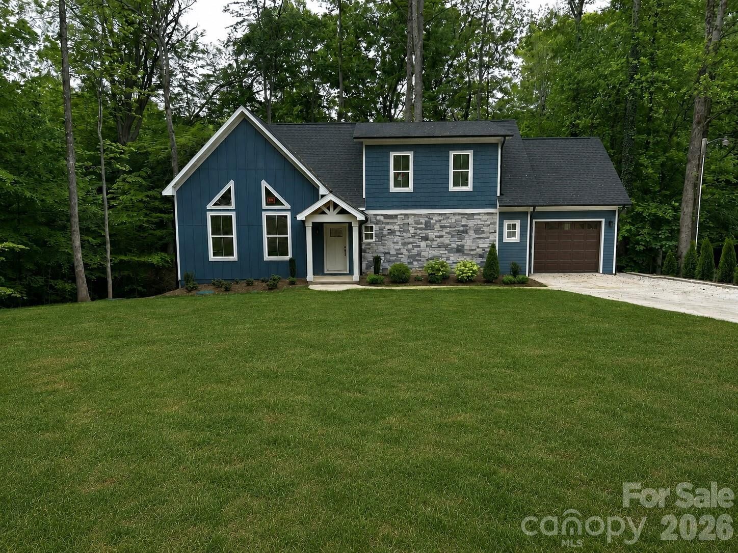 Property Photo:  154 Trellis Lane  NC 28166 
