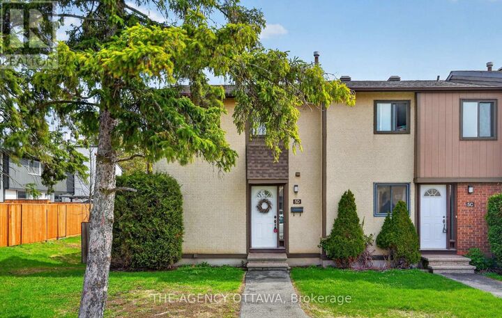 Property Photo:  5 Vanessa Terrace D  ON K2J 1Y4 
