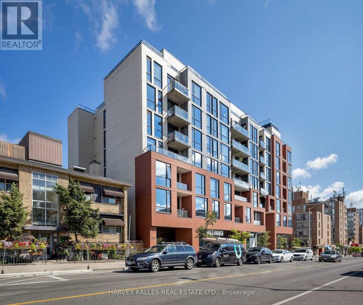 Property Photo:  2118 Bloor Street West 407  ON M6S 1M8 