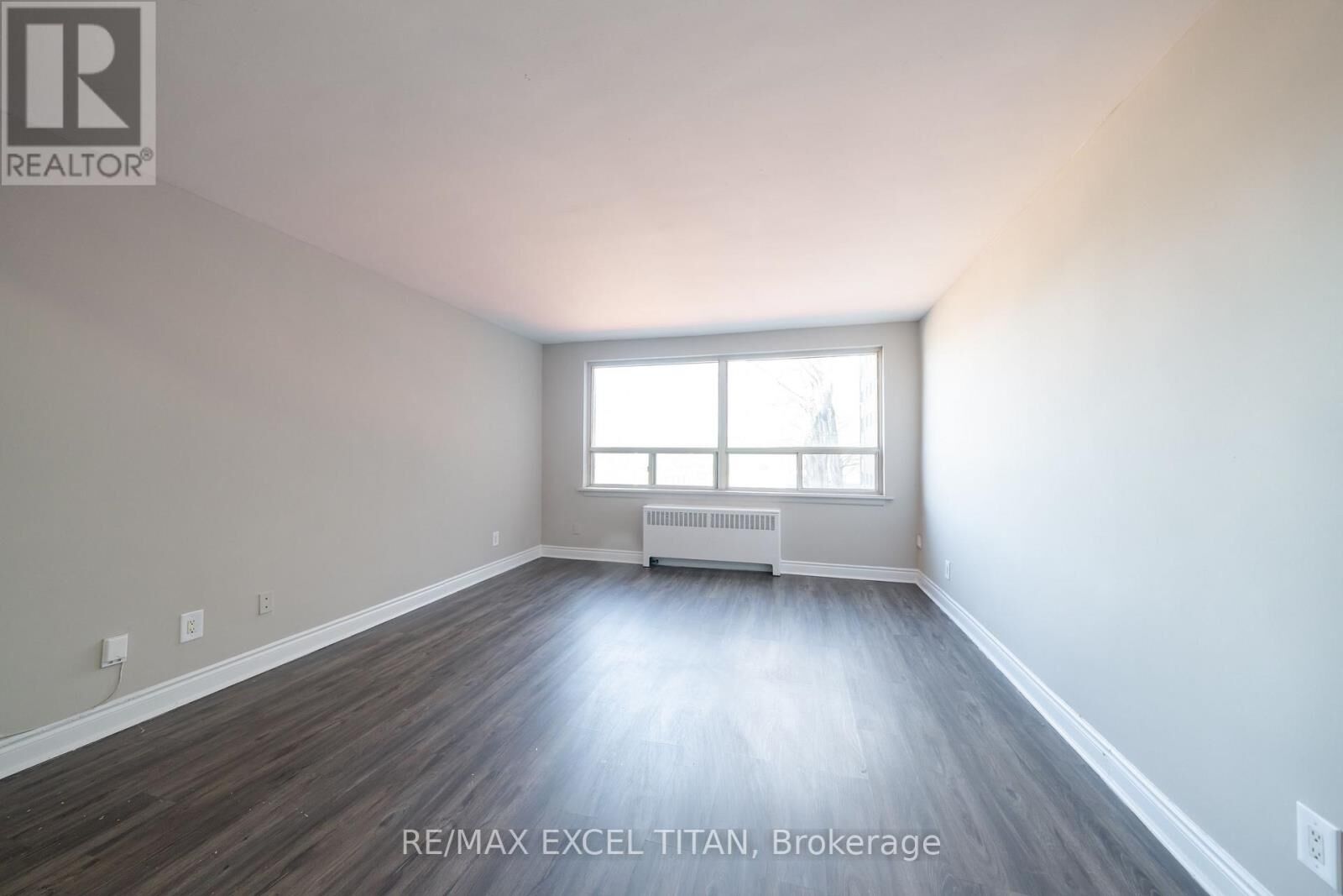 Property Photo:  468 Ottawa Street 237C  ON L8H 4A6 