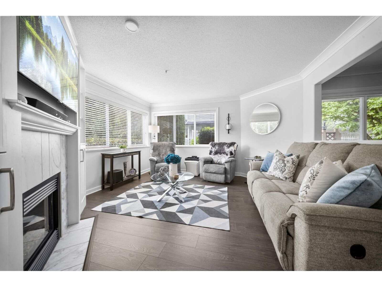Property Photo:  15342 20 Avenue 104  BC V4A 2A3 