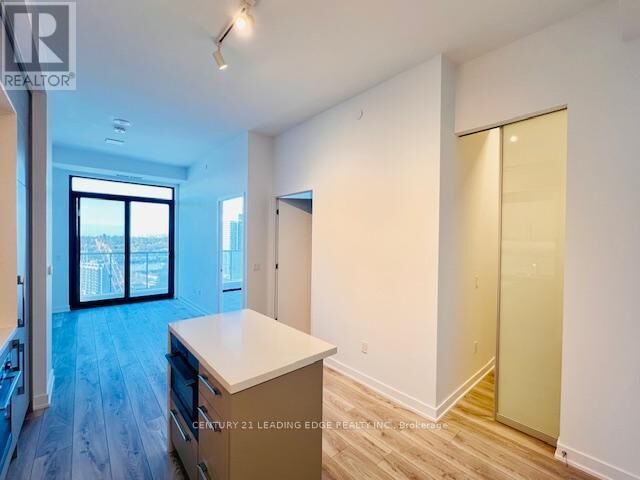 Property Photo:  29 Green Trail Court 2512  ON M2K 0J9 