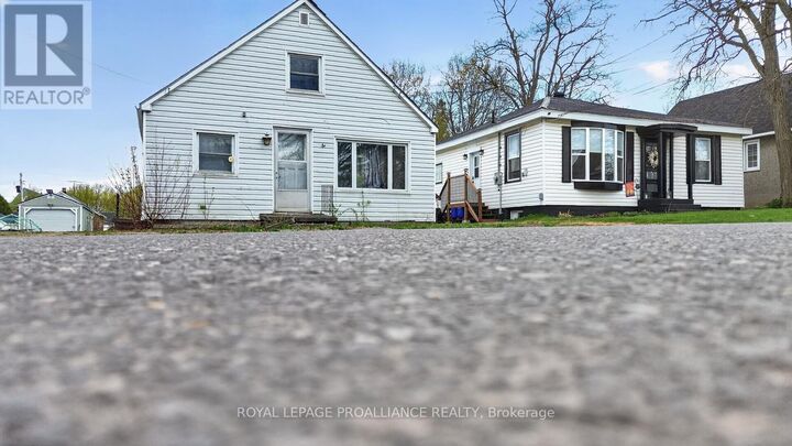 Property Photo:  189 Wood Street West  ON K0E 1T0 
