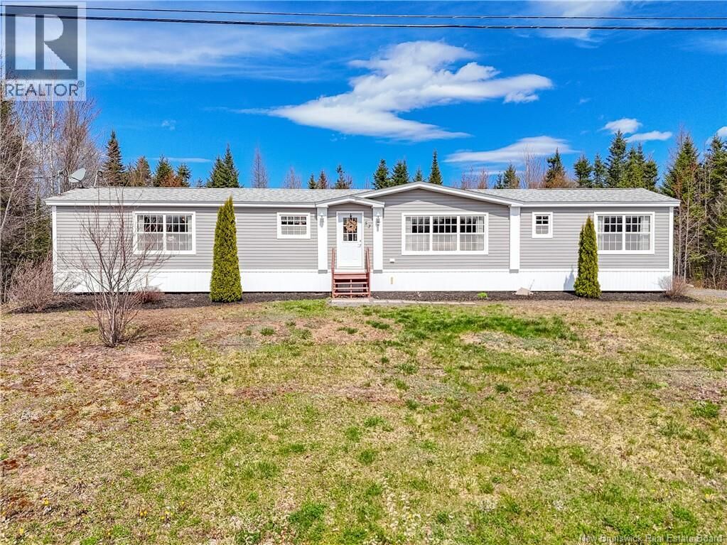 Property Photo:  57 Carrie Street  NB E3B 0T2 