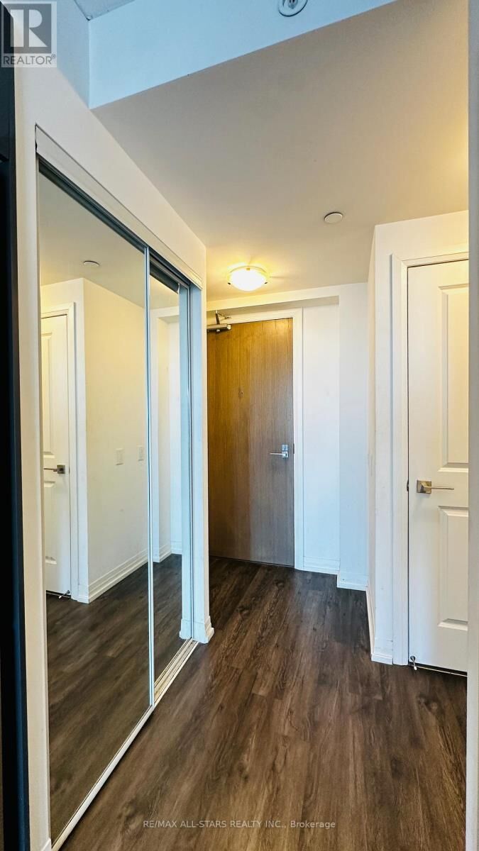 Property Photo:  251 Jarvis Street 3501  ON M5B 0C3 