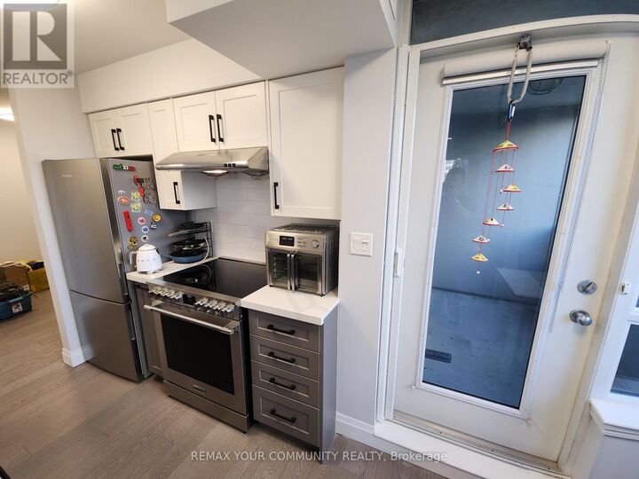 Property Photo:  1 Rean Drive 201  ON M2K 3C1 