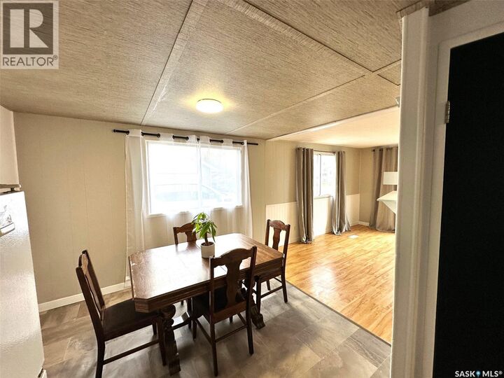 Property Photo:  313 Hara Avenue  SK S0E 0Y0 