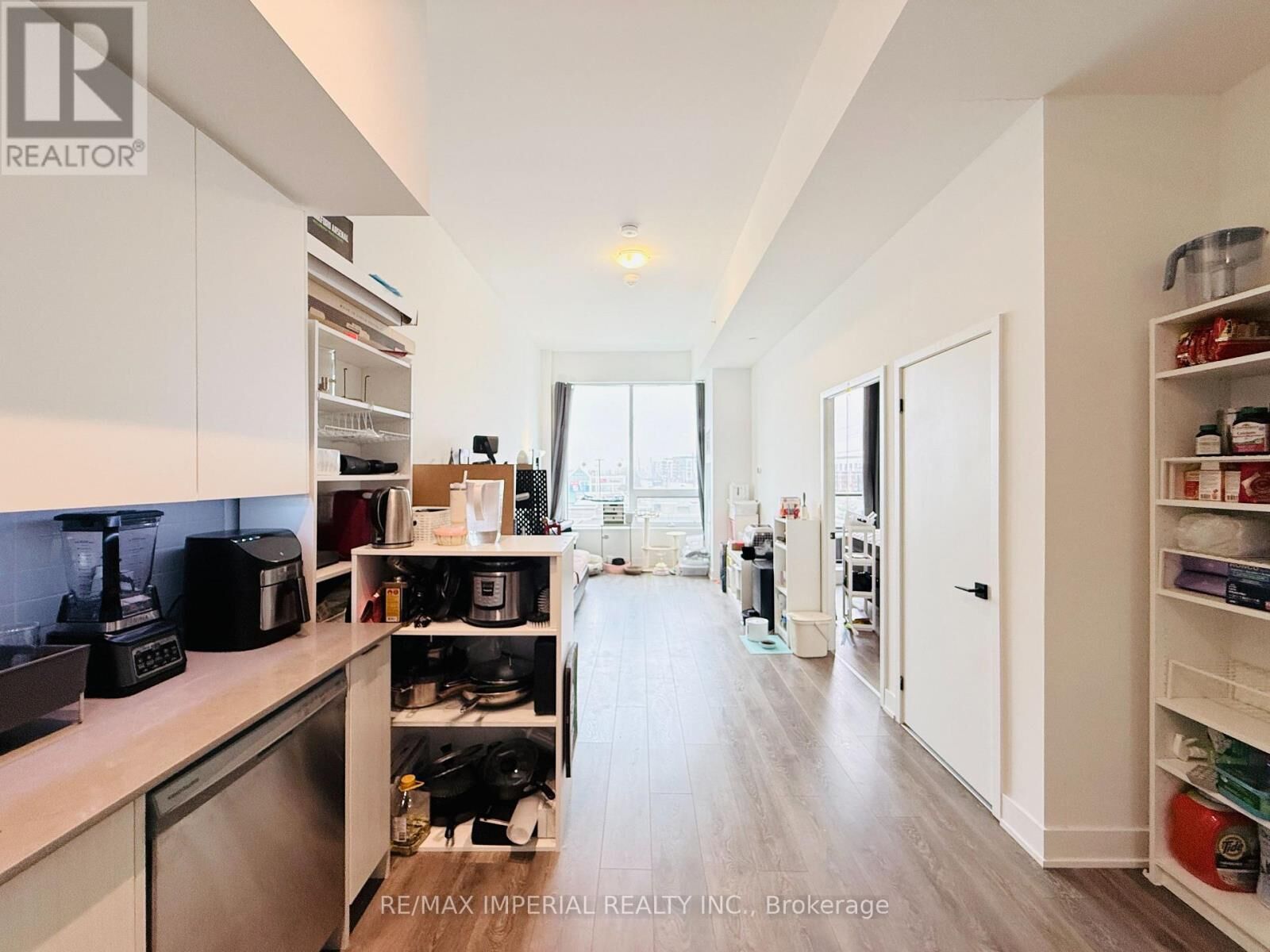 Property Photo:  2489 Taunton Road 310  ON L6H 3R9 