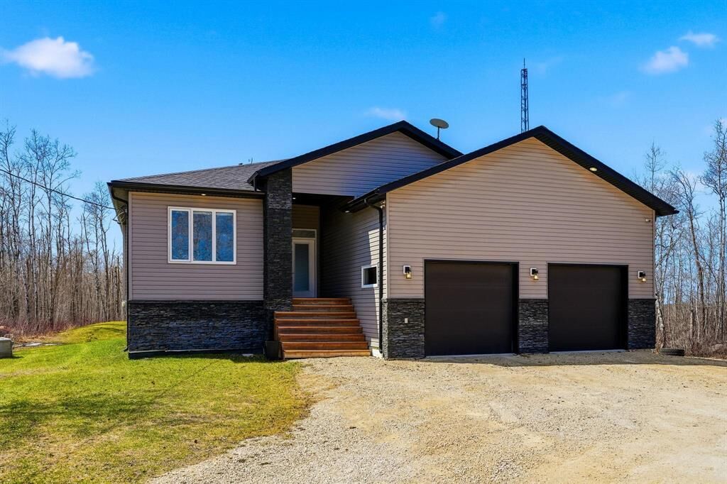 Property Photo:  68078 Rd 40E Road  MB R0E 0C0 