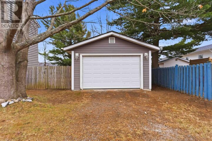 Property Photo:  994 Aurora Crescent  NS B0P 0A3 