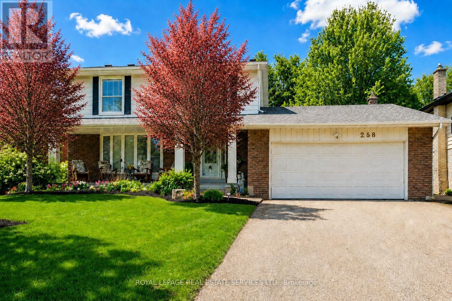 Property Photo:  258 Sunrise Crescent  ON L6L 3L3 