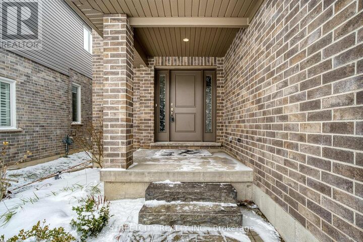 Property Photo:  2206 Springridge Drive  ON N5X 0M3 