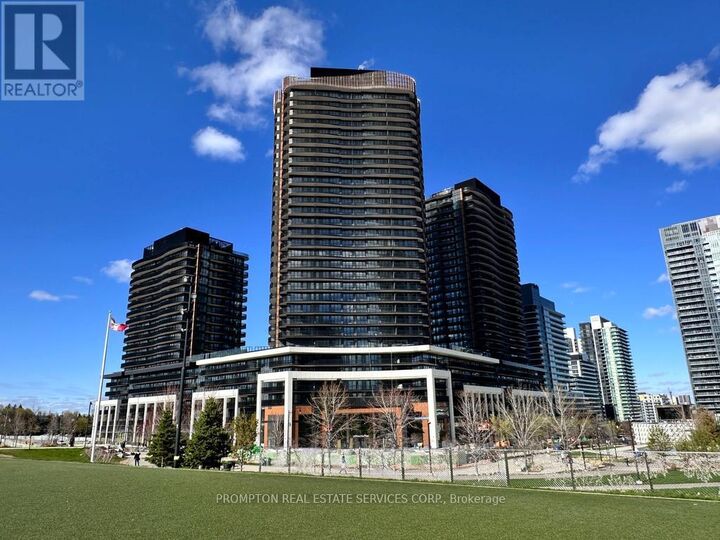 Property Photo:  18 Esther Shiner Boulevard 616  ON M2K 0J7 