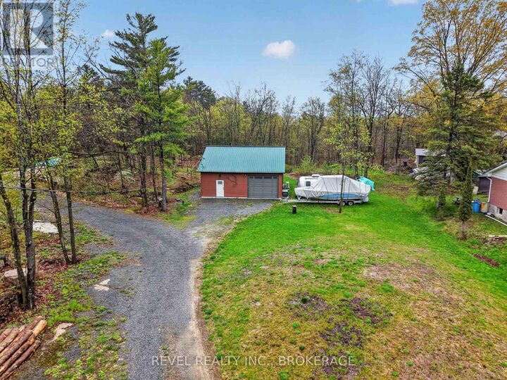 Property Photo:  2207 Wellington Street  ON K0H 1H0 