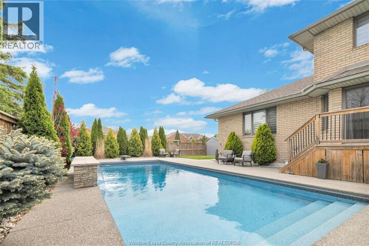 Property Photo:  2048 Eugeni  ON N9K 1B3 