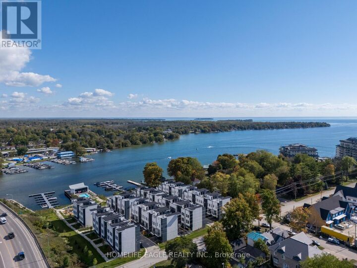 Property Photo:  2 Mariner'S Pier Way  ON L3V 8P4 