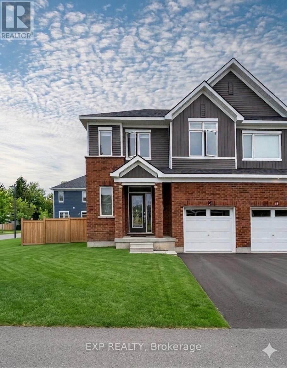 Property Photo:  51 Pizzicato Street  ON K1W 0S4 