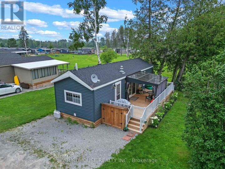 Property Photo:  657 Thunderbridge Road 31  ON K9V 4R1 