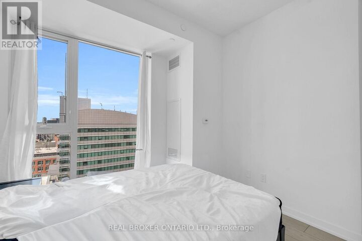 Property Photo:  55 Duke Street West 1210  ON N2H 0C9 