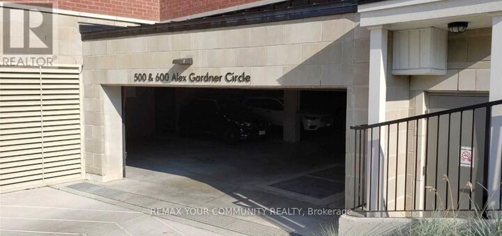 Property Photo:  500 Alex Gardner Circle 101  ON L4G 3G5 