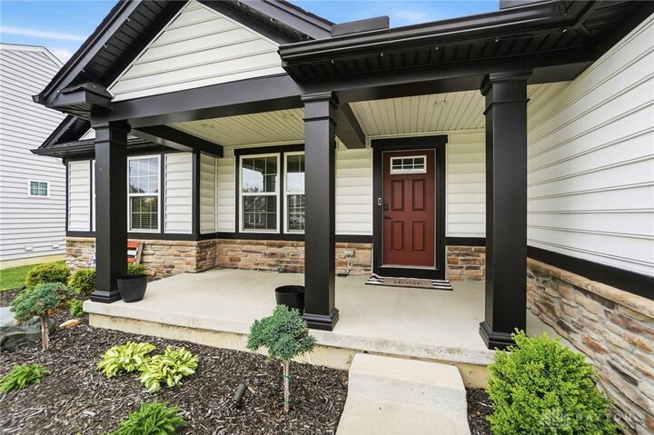 Property Photo:  1200 Scarlet Oak Drive  OH 45371 