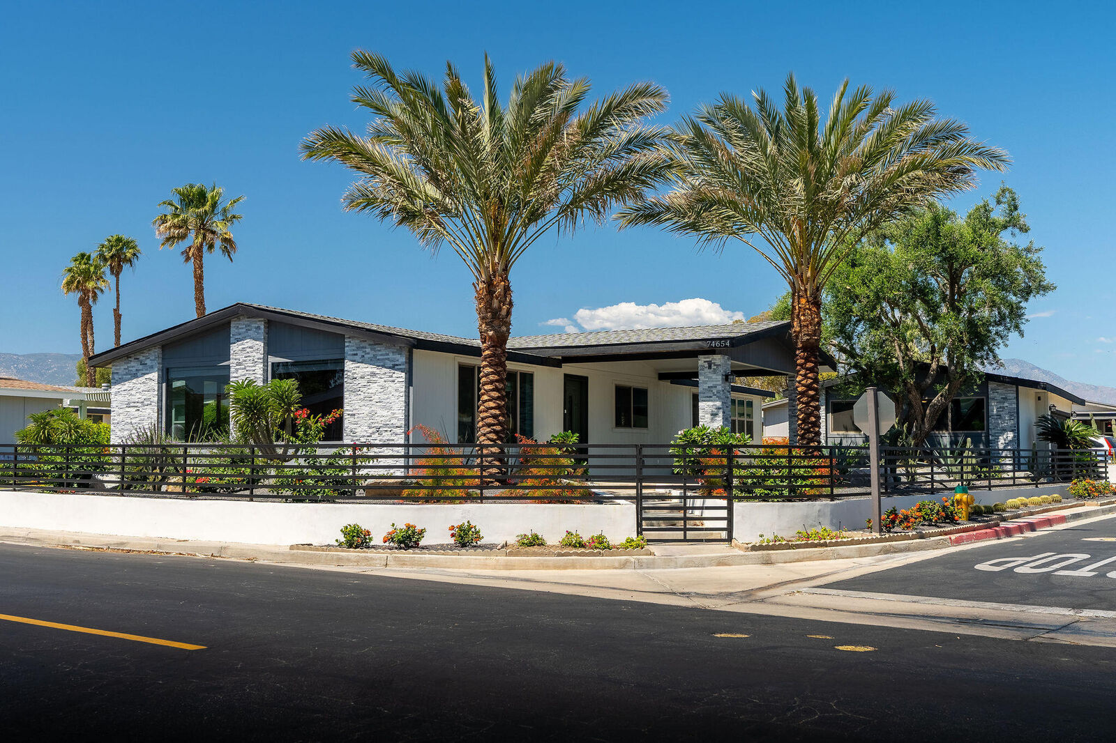 Property Photo:  74654 Stage Line Drive  CA 92276 