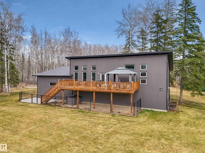 Property Photo:  9013 Hwy 621  AB T7A 2A3 