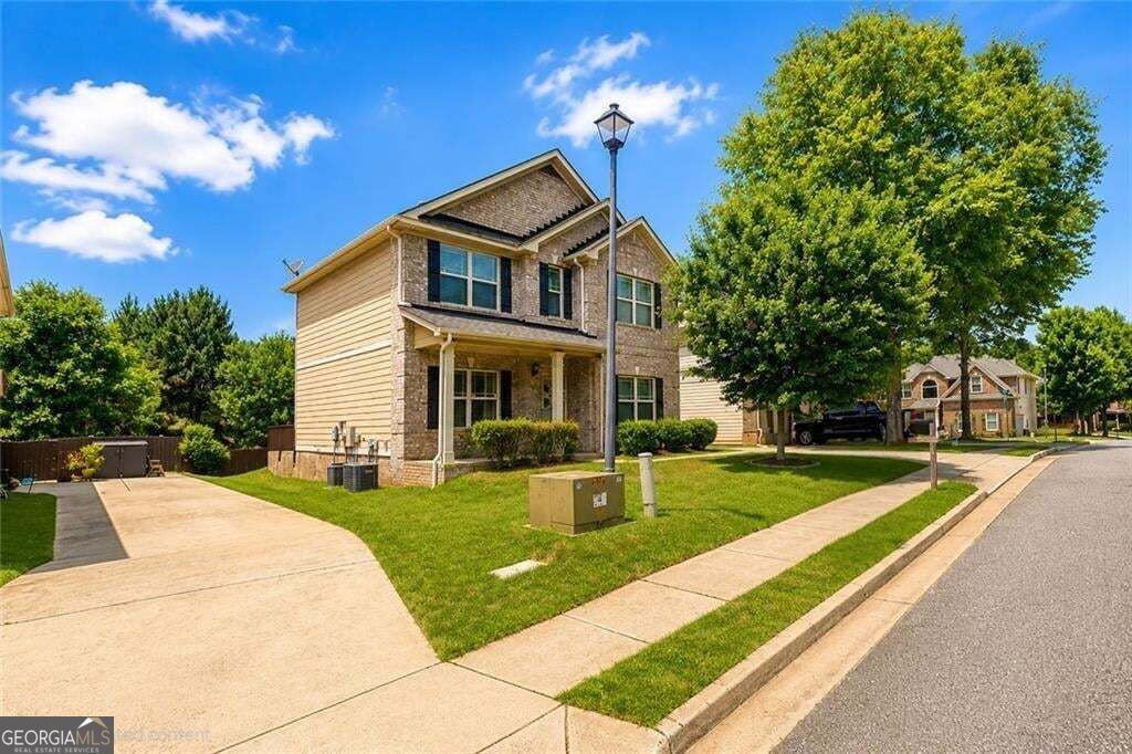 Property Photo: 14 Madrid Avenue GA 30263