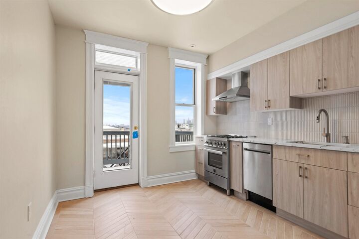 Property Photo:  630 Palisade Ave 3  NJ 07307 