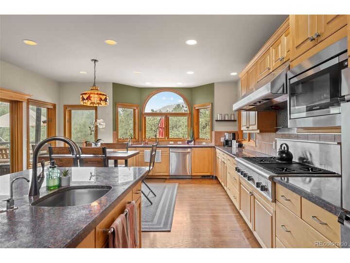 Property Photo: 6327 S King Rd CO 80439