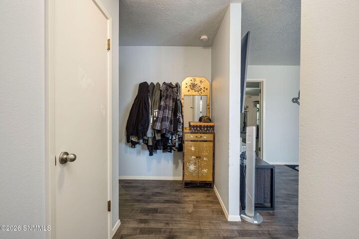 Property Photo:  1025 Hickory Drive  NM 88005 