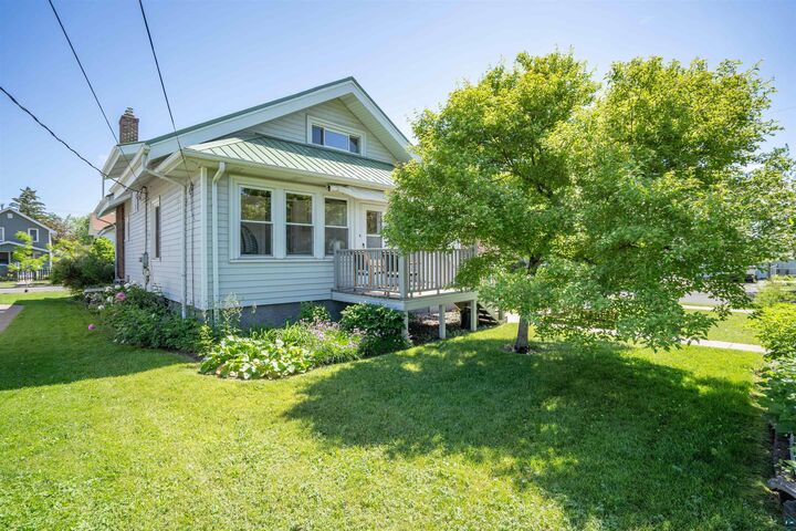 Property Photo:  710 E 5th St  WI 54880 