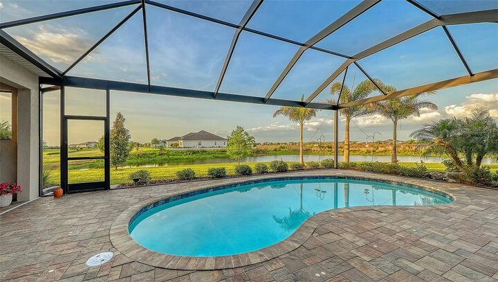 Property Photo:  3554 Recurve Circle  FL 34240 