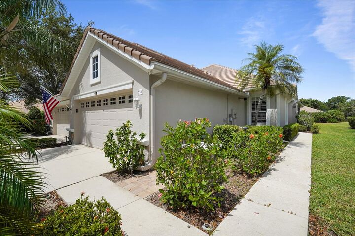 Property Photo:  8336 Tartan Fields Circle  FL 34202 