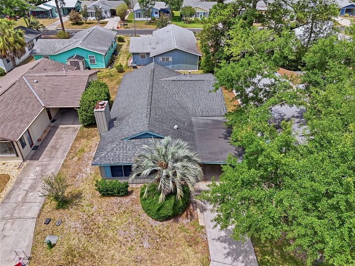 Property Photo:  9028 NW 37th Circle  FL 32653 