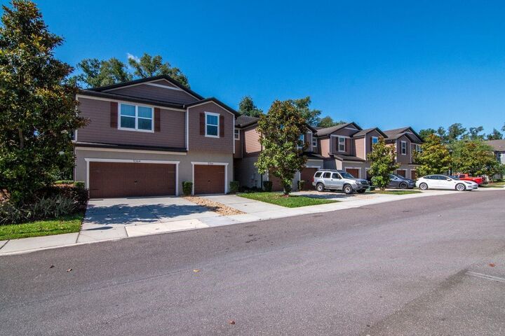 Property Photo: 5368 Sylvester Loop FL 33610