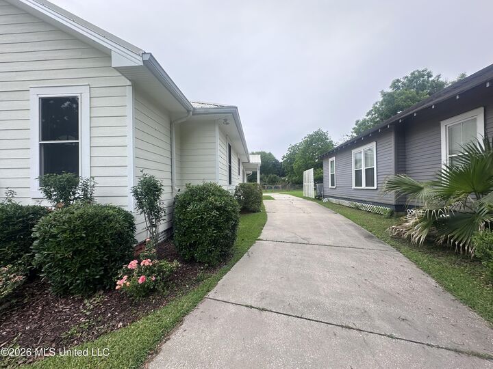 Property Photo:  5130 Arthur Street  MS 39563 