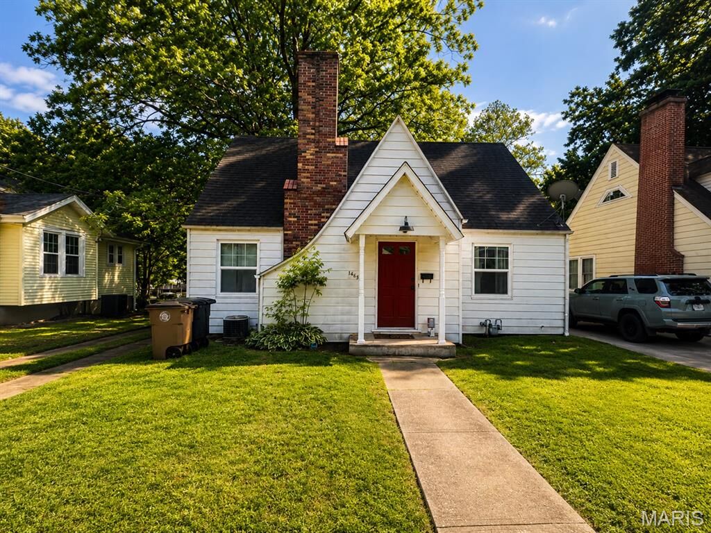 Property Photo: 1465 Rose Street MO 63701