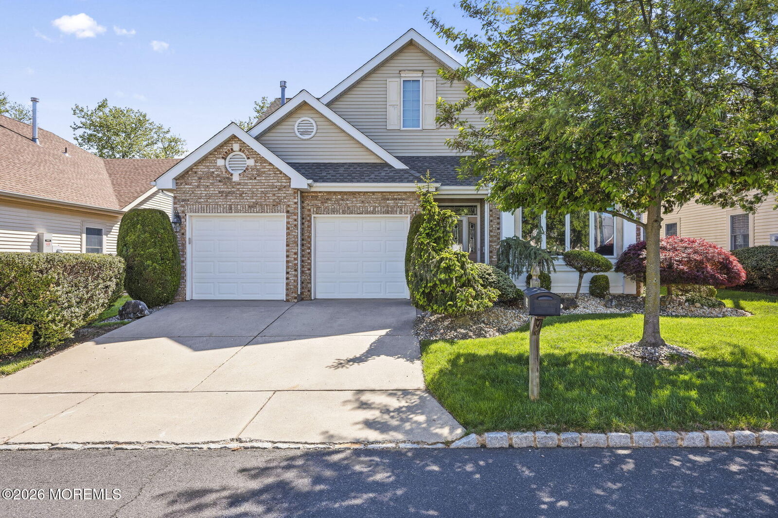 Property Photo:  36 Wintons Way  NJ 08831 