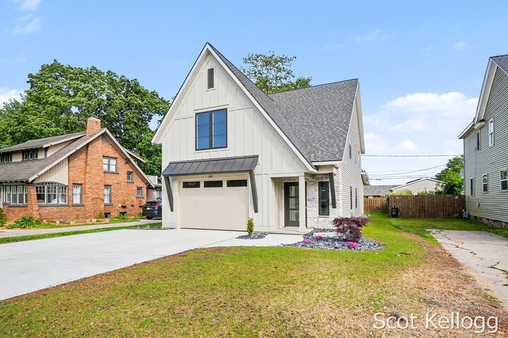 Property Photo:  581 S Shore Drive  MI 49423 