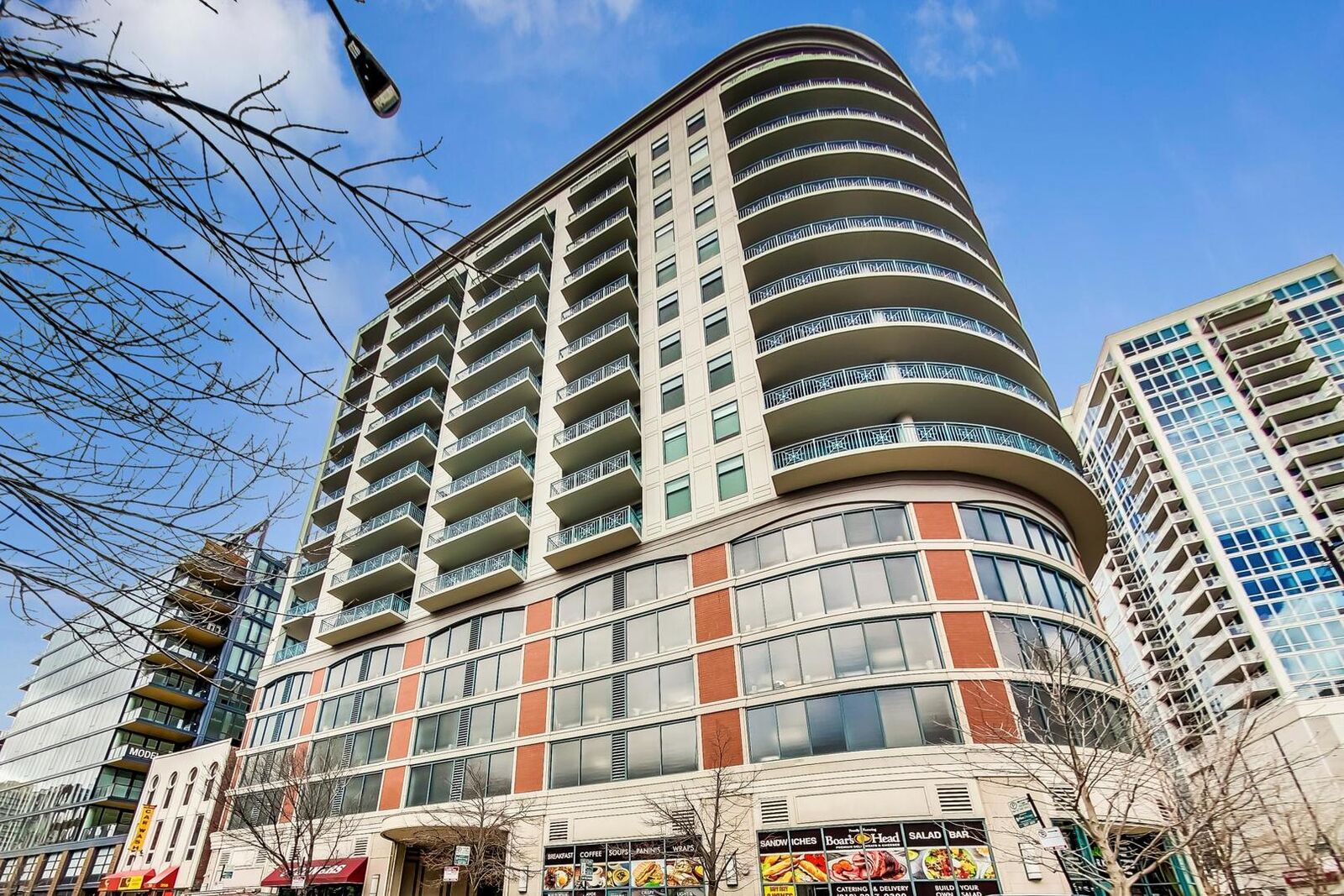 Property Photo:  340 W Superior Street 1501  IL 60654 