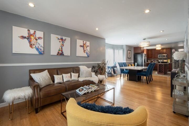 Property Photo:  10736 S Church Street  IL 60643 