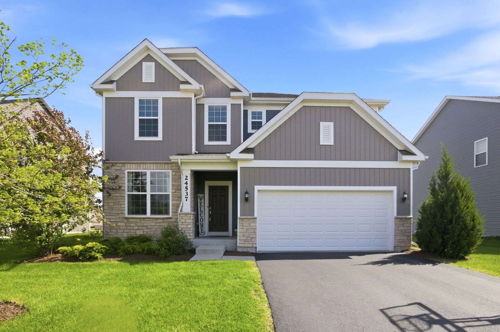 Property Photo:  24537 W Magnetic Way  IL 60585 