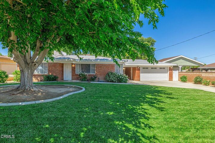 Property Photo:  41723 55th Street W  CA 93536 