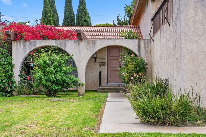 Property Photo:  10042 Sprit Circle  CA 92646 