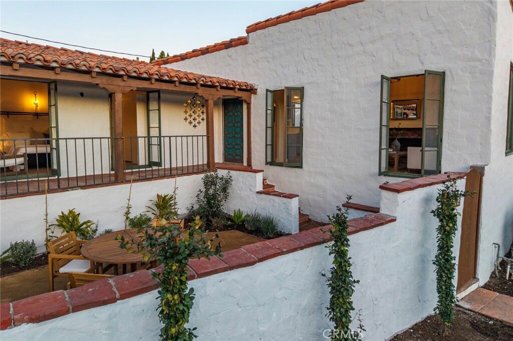 Property Photo:  34262 Via Velez B  CA 92624 