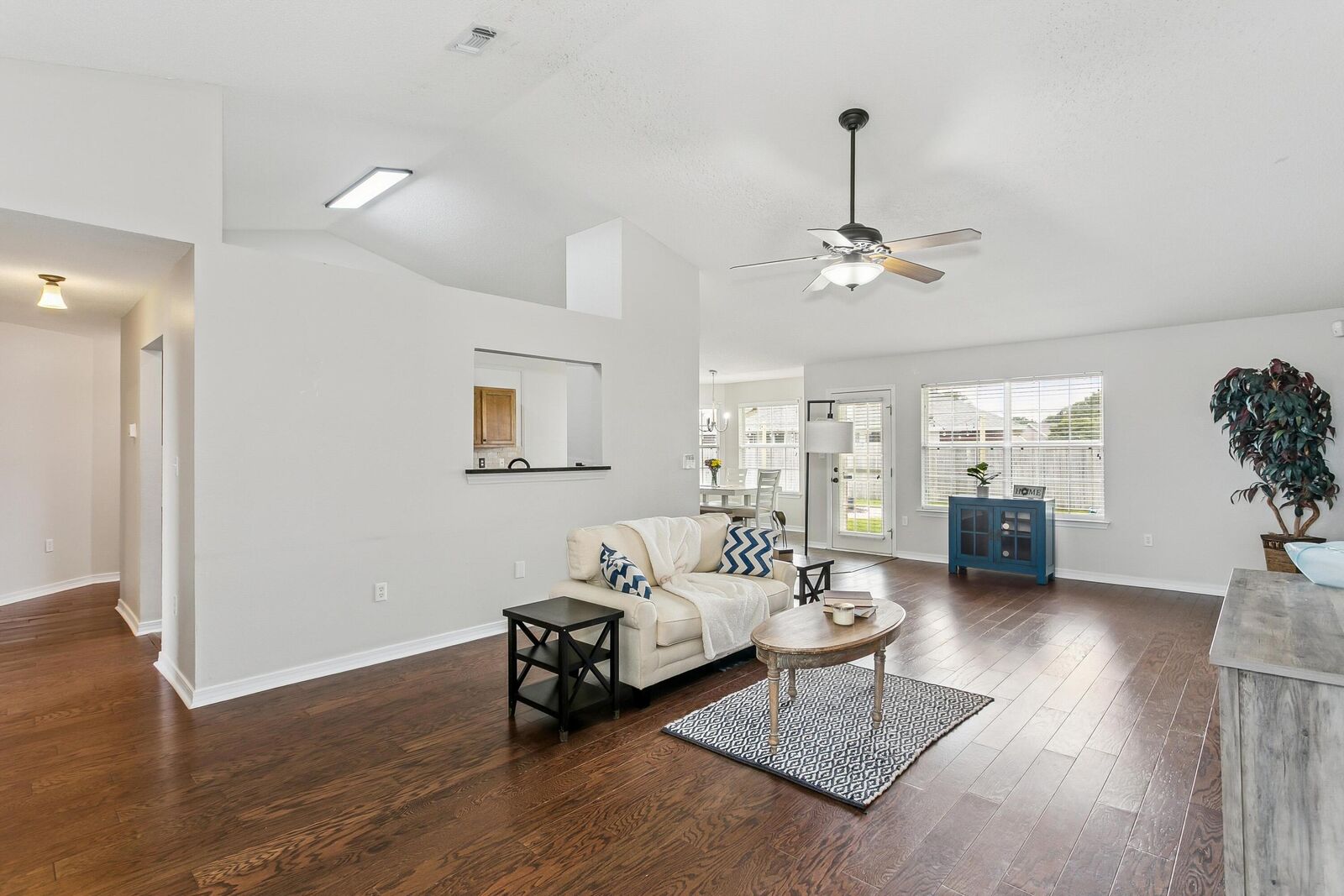 Property Photo:  2298 Heritage Circle  FL 32566 