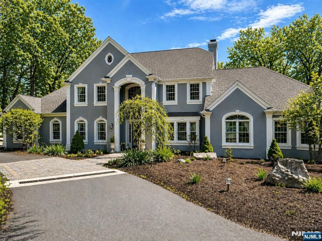 Property Photo:  4 Deer Trail  NJ 07405 