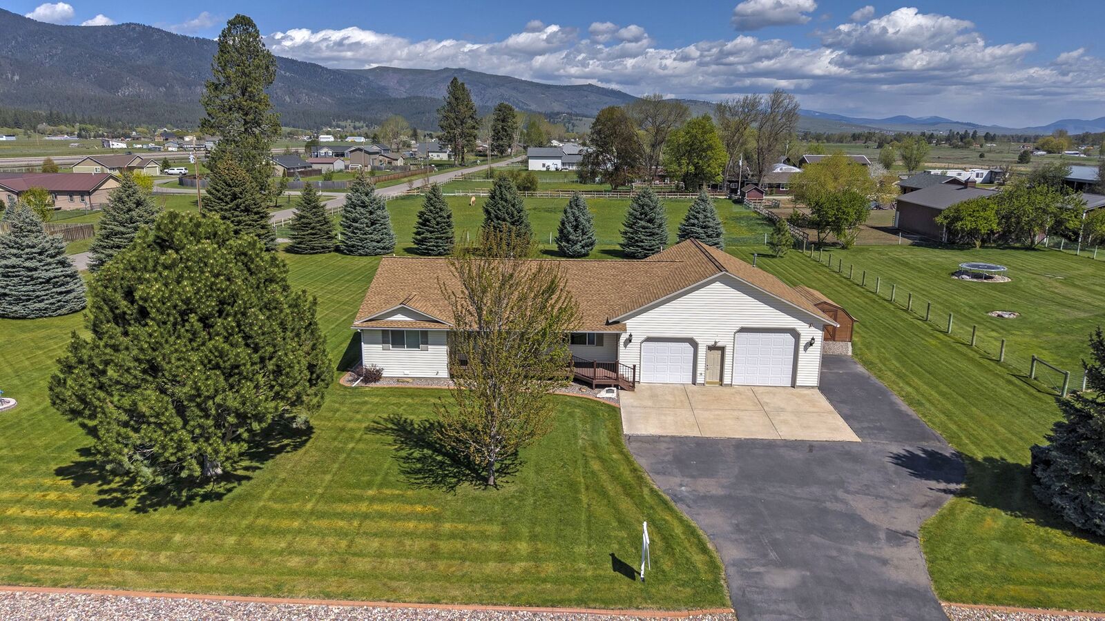 Property Photo:  16000 Lemazion Place  MT 59834 