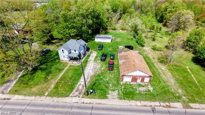 Property Photo:  406 E Main Road  OH 44030 